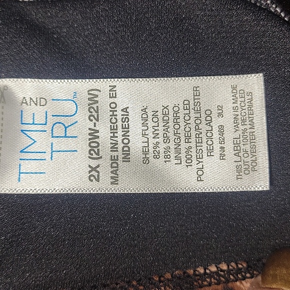 NWT Women's Animal print Plus 1 pc swimsuit 2 Available - Picture 6 of 6